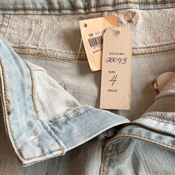 King Ranch Shop STYLE New York Paris Embellished Jeans Size 4, NWT - Picture 9 of 16